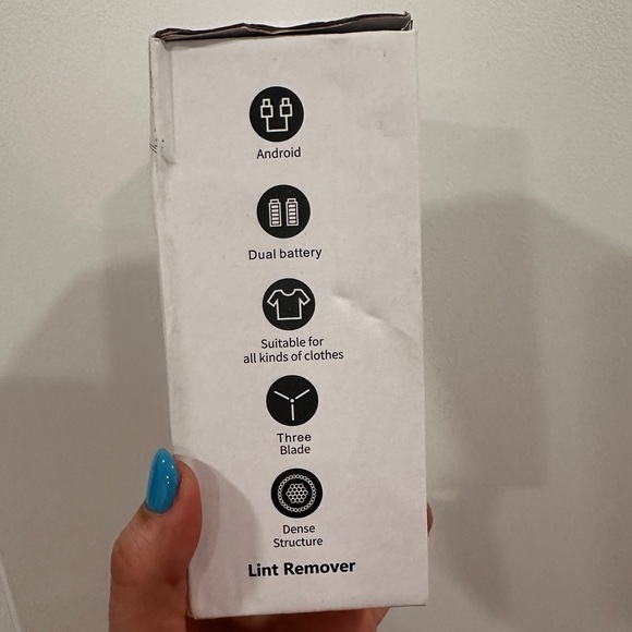 Fabric lint remover - Picture 3 of 6